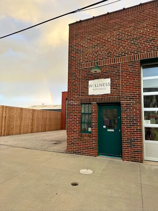 Wellness Warehouse KC Picture 1