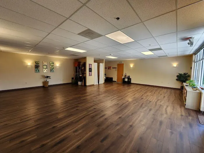 Seeking Solace Yoga Studio Picture 4