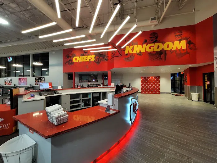 Chiefs Fit Picture 6