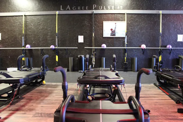 Lagree Pulse 45- KC’s only Elite Lagree Fitness + VersaClimber Studio & TRX-Barre-Yoga-Pilates + Combo Classes Picture 3