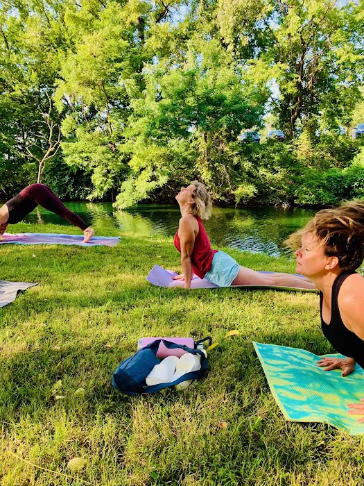 IN Power Yoga KC Picture 5