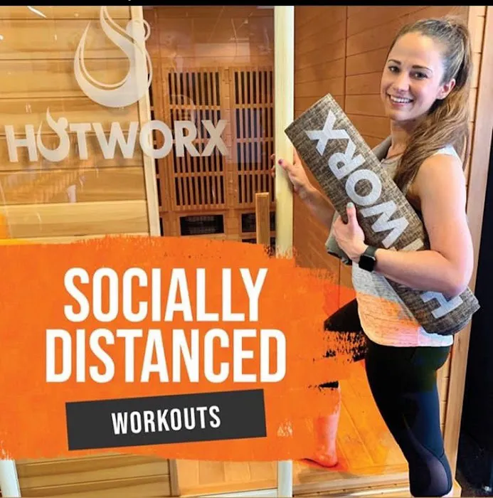 HOTWORX - Overland Park, KS Picture 1