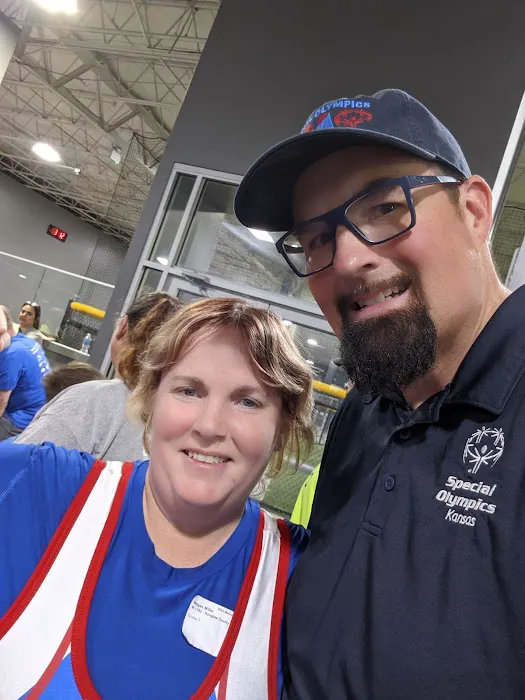 Strong Barbell Club Kansas City 24 hour gym Picture 4