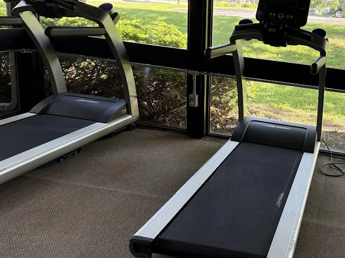 NOW FITNESS+RECOVERY Picture 9