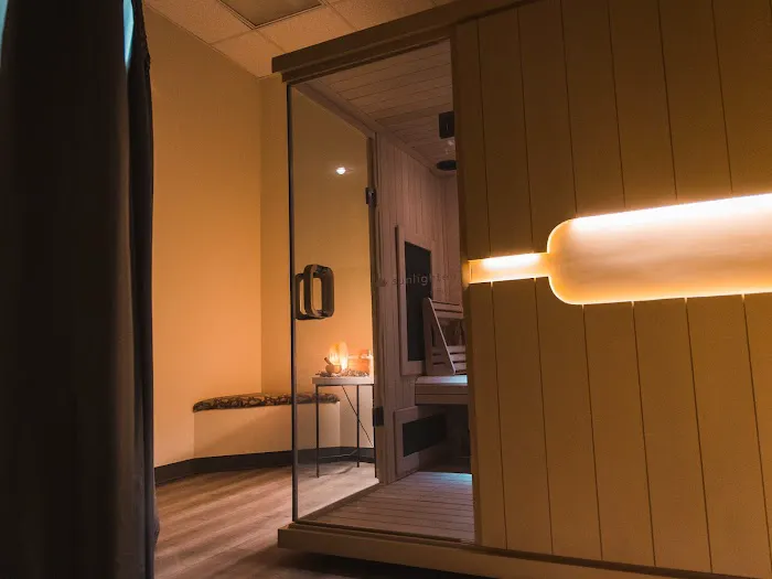 Pneuma Pilates & Wellness Picture 3