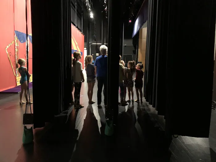 Beller's Dance and Gymnastics Picture 8