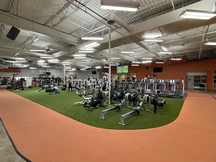 Element Fitness Picture 4