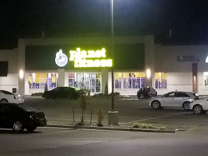 Planet Fitness Picture 2
