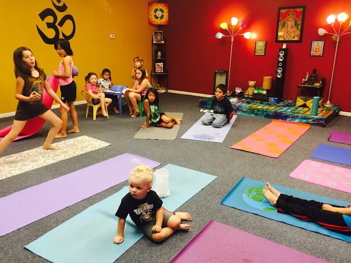 InBliss Yoga Picture 3