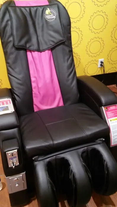 Planet Fitness Picture 9