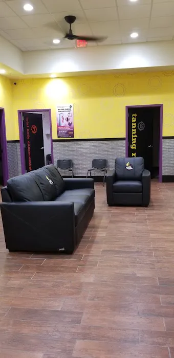 Planet Fitness Picture 6