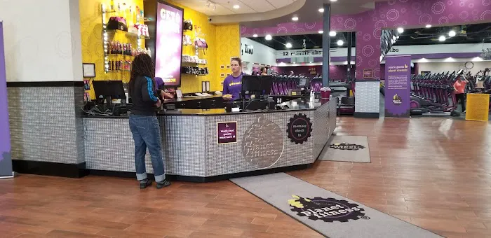 Planet Fitness Picture 7