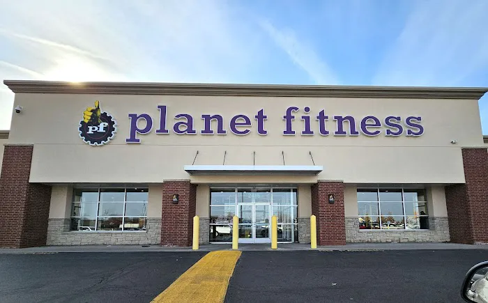 Planet Fitness Picture 2
