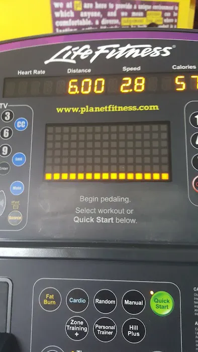 Planet Fitness Picture 2