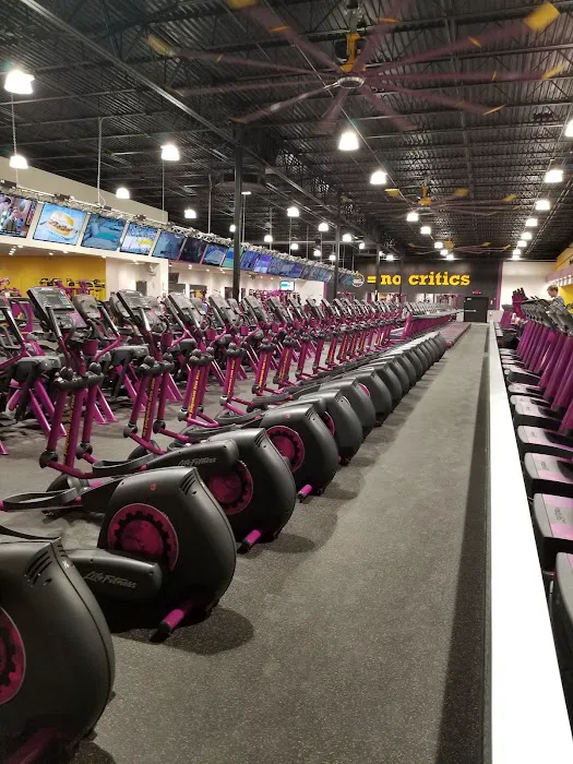 Planet Fitness Picture 5