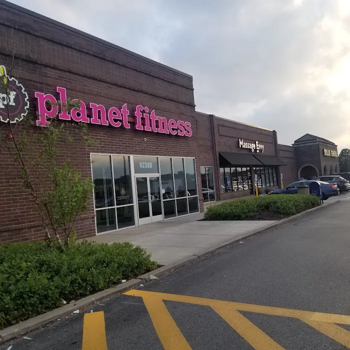 Planet Fitness Picture 10