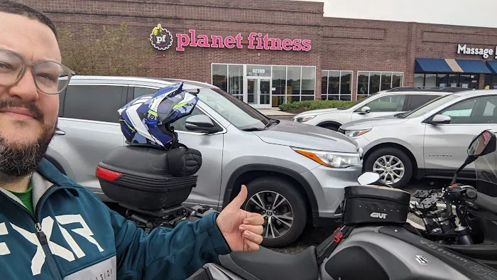Planet Fitness Picture 4