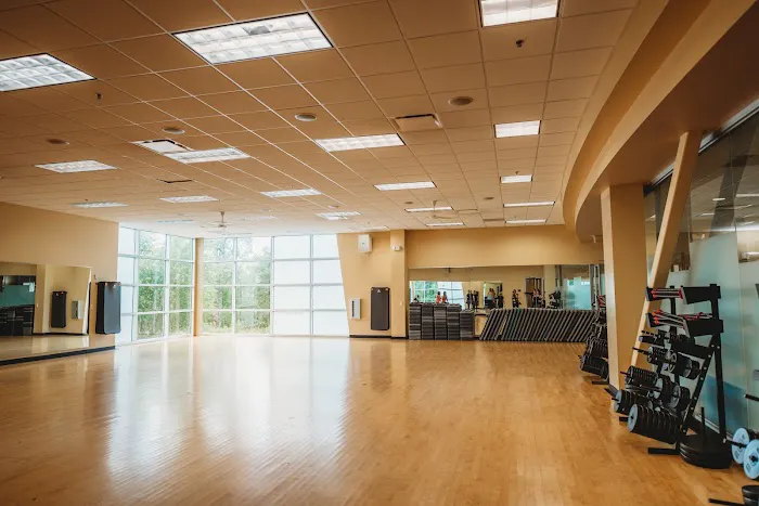 Genesis Health Clubs - Olathe Ridgeview Picture 7