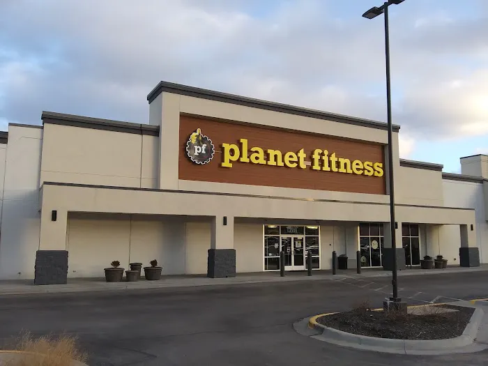 Planet Fitness Picture 4
