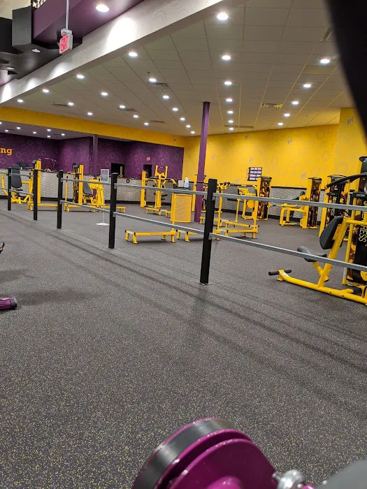 Planet Fitness Picture 10