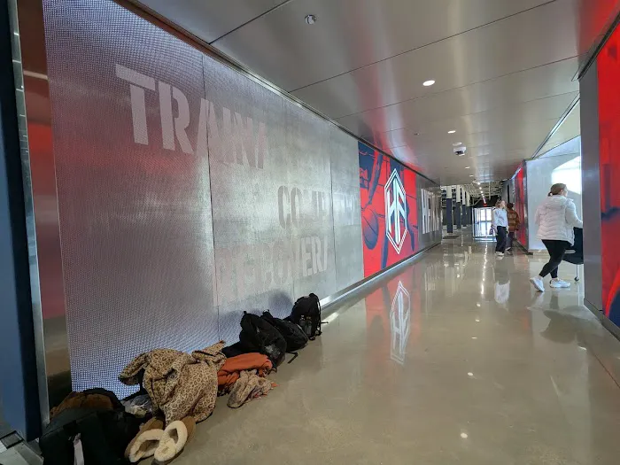 Homefield KCK Showcase Center Picture 10