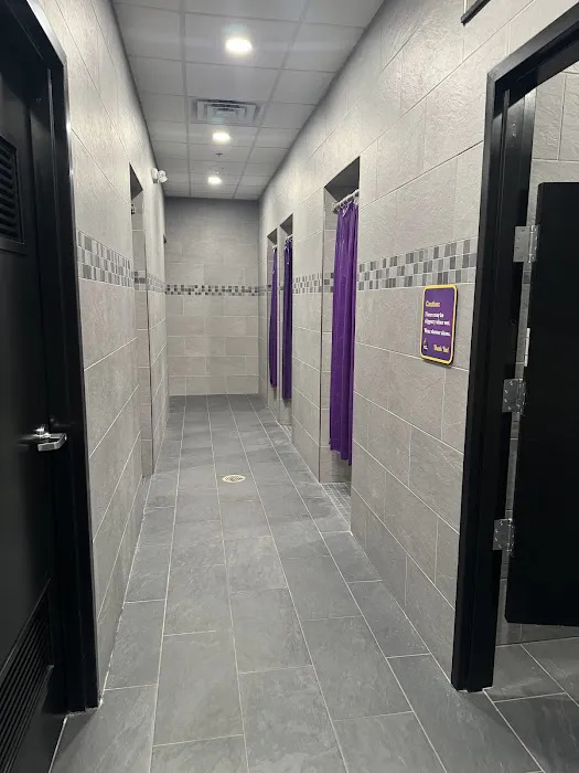 Planet Fitness Picture 3