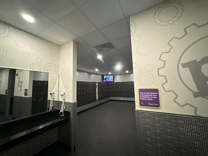 Planet Fitness Picture 5