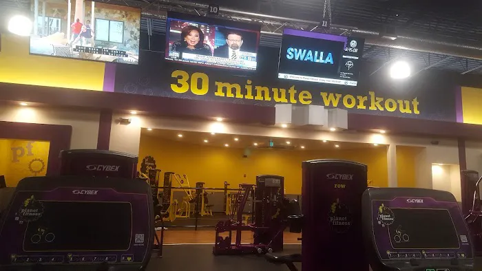 Planet Fitness Picture 2