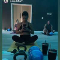 Vybe Hot Yoga ico