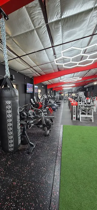 Apex Fitness Club Picture 2