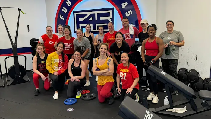 F45 Training Zona Rosa KC Picture 1