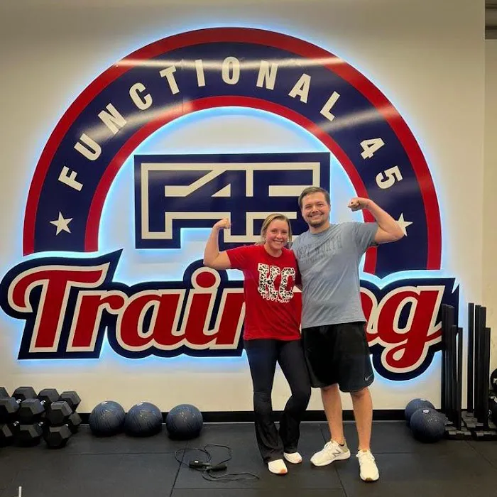 F45 Training Zona Rosa KC Picture 9