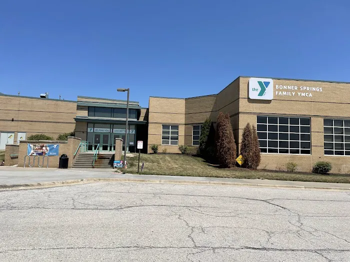 Bonner Springs Family YMCA Picture 7