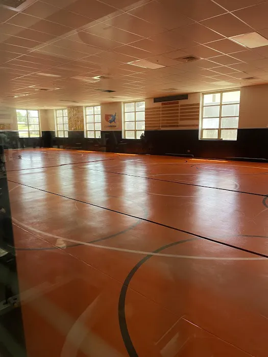 Bonner Springs Family YMCA Picture 8