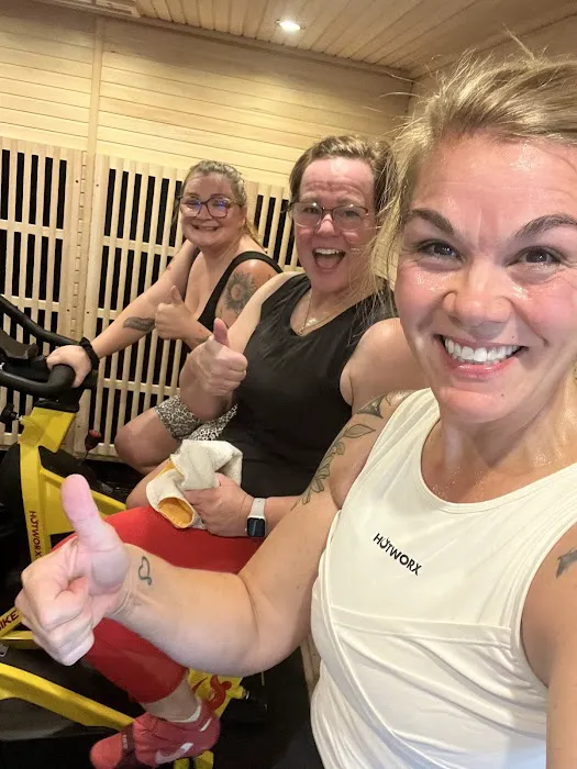 Hotworx - Lansing, KS Picture 9