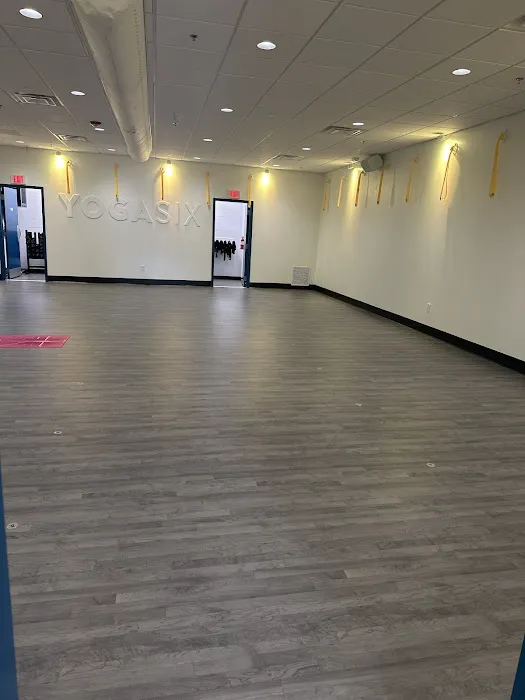 YogaSix Holly Springs Picture 3