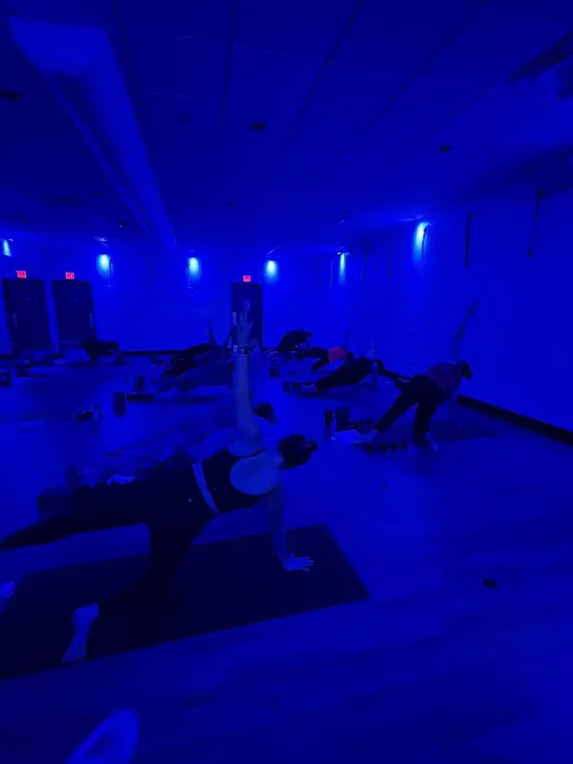 YogaSix Holly Springs Picture 9