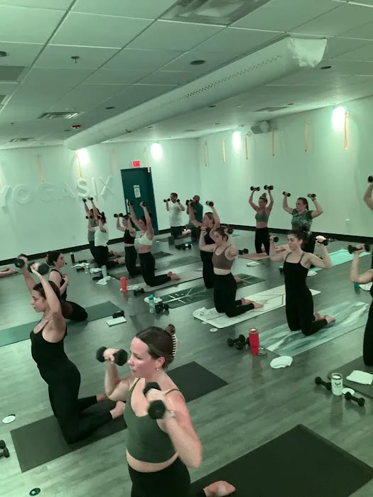 YogaSix Holly Springs Picture 4