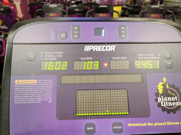 Planet Fitness Picture 9