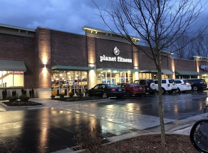Planet Fitness Picture 5