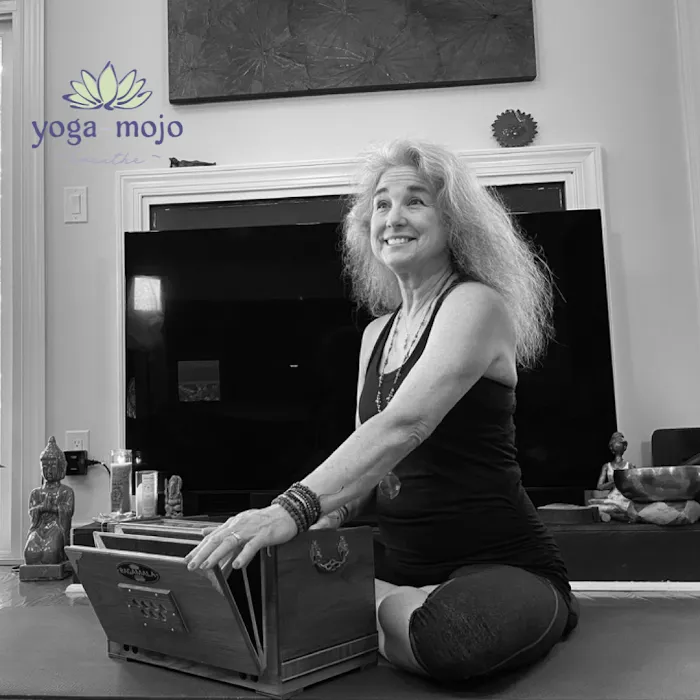 Yoga-Mojo | Loretta Jo Picture 5