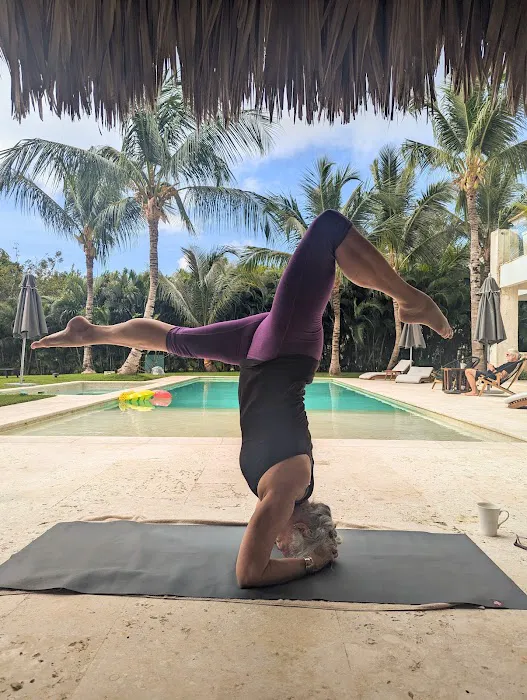 Yoga-Mojo | Loretta Jo Picture 7