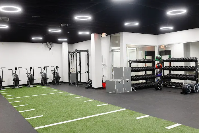 Oak and Iron Fitness Picture 4