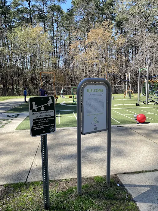 Elevate Fitness Course at Apex Community Park Picture 6