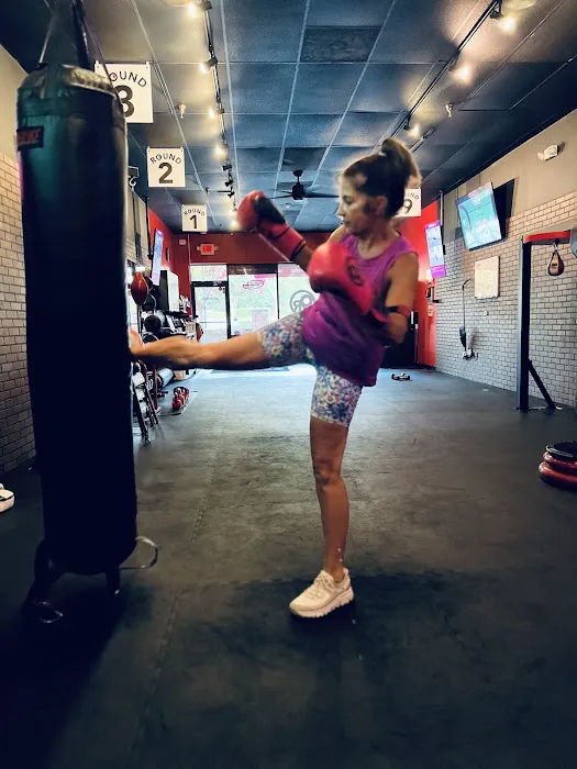 9Round Kickboxing Fitness Picture 6