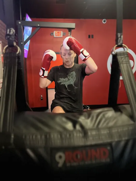 9Round Kickboxing Fitness Picture 7