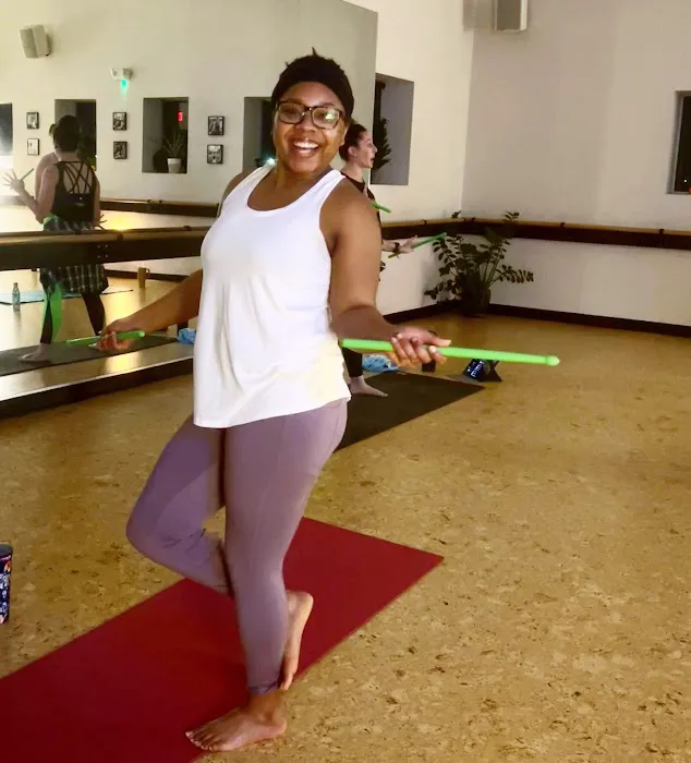 Barre-Up Raleigh Picture 8