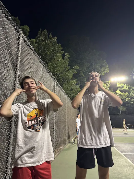 Method Road Pickleball Courts Picture 1