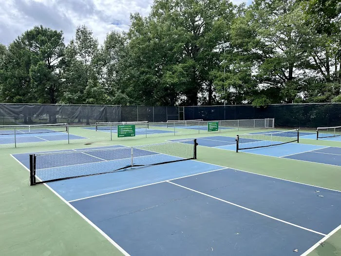 Method Road Pickleball Courts Picture 5