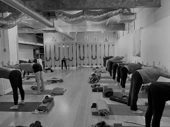 Iyengar Yoga Center of Raleigh Picture 5